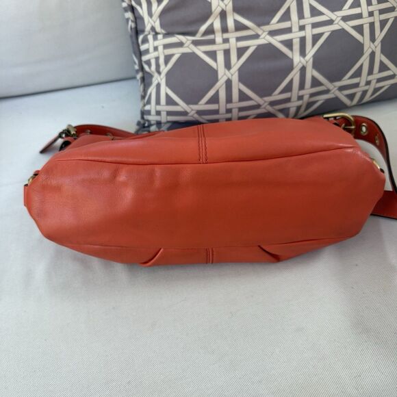 Auth Coach Leather Z23987 Medium Flap Shoulder Crossbody Duffle Bag Orange Coral - Picture 3 of 16